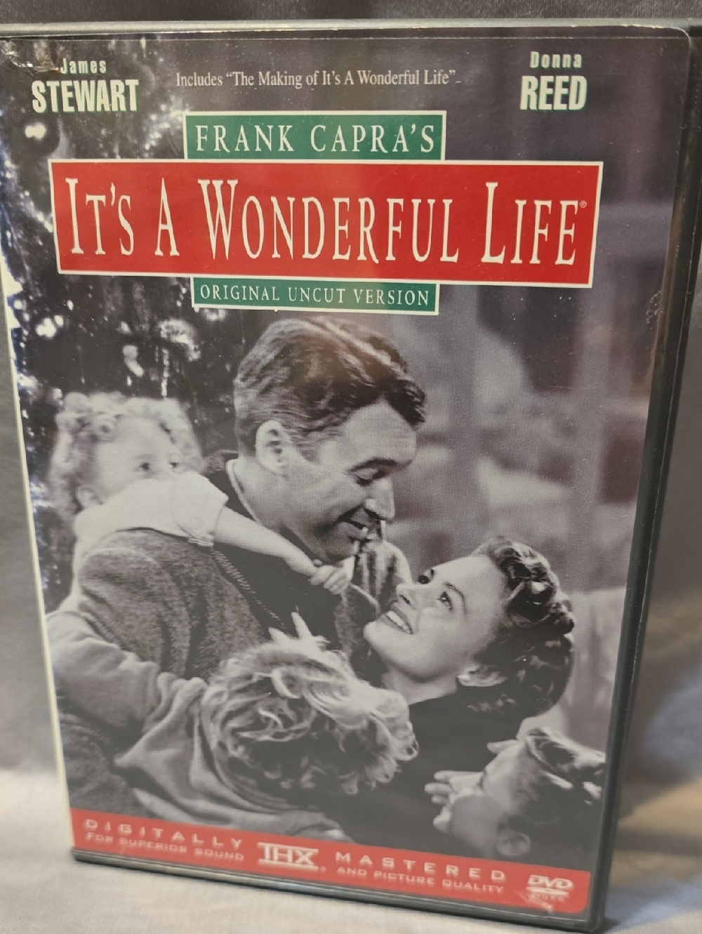 It's A Wonderful Life (DVD) - Black & Red
